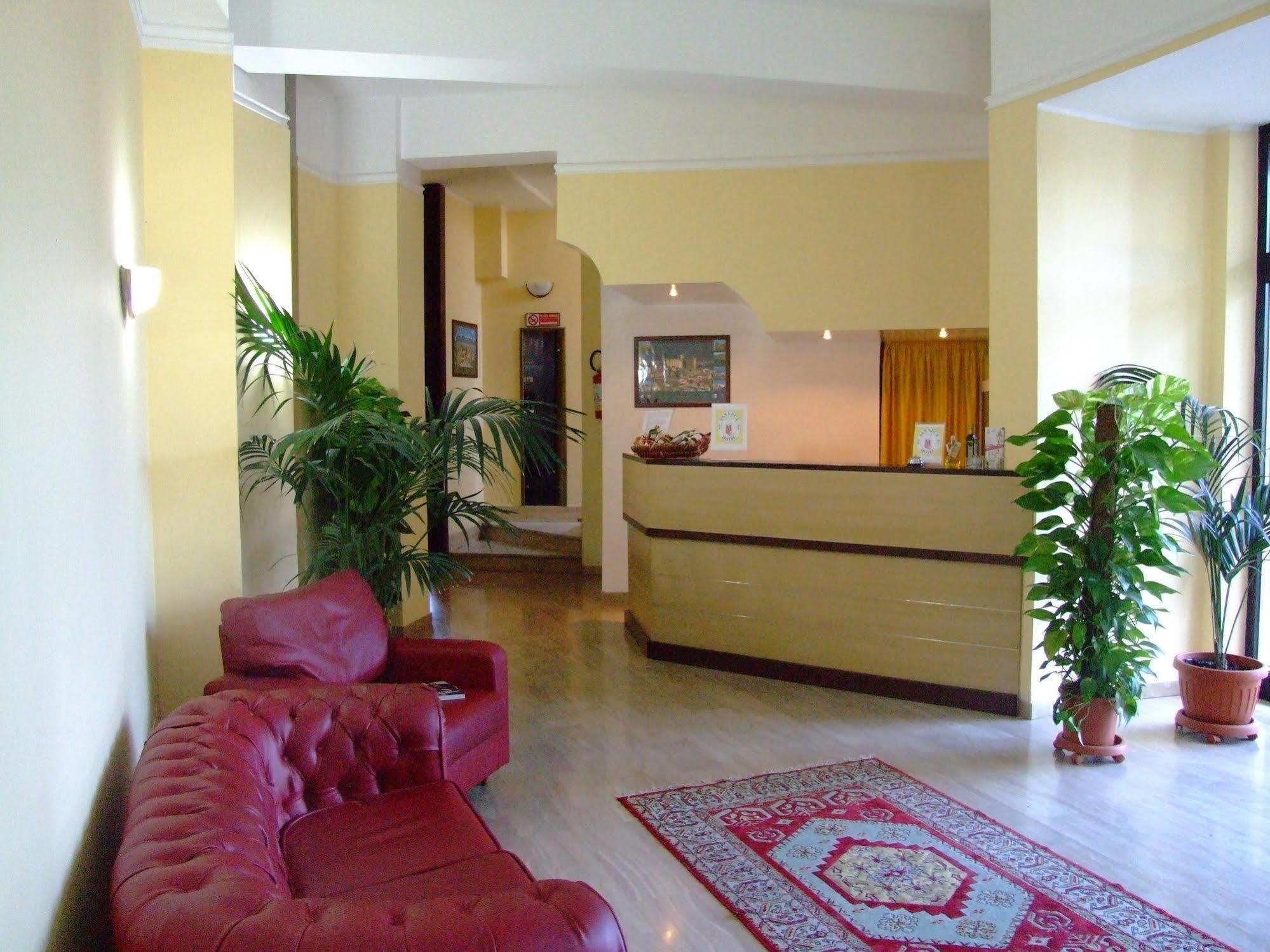 Hotel San Luca Rossano Exterior foto